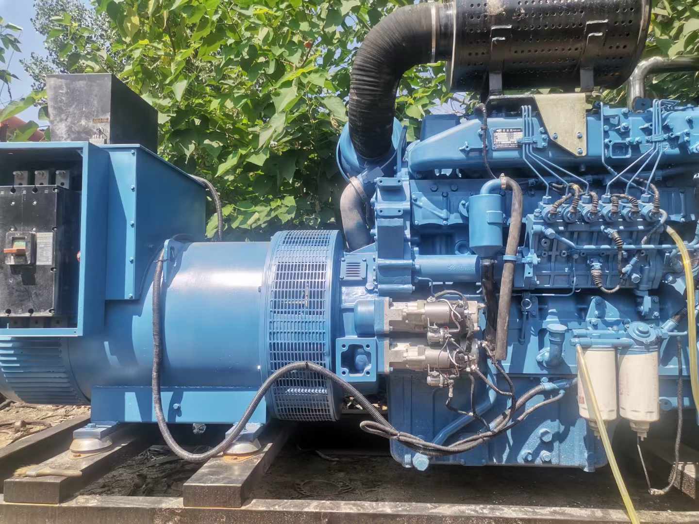新昌详细说明降低 800kW 柴油发电机输出电流波动的方法