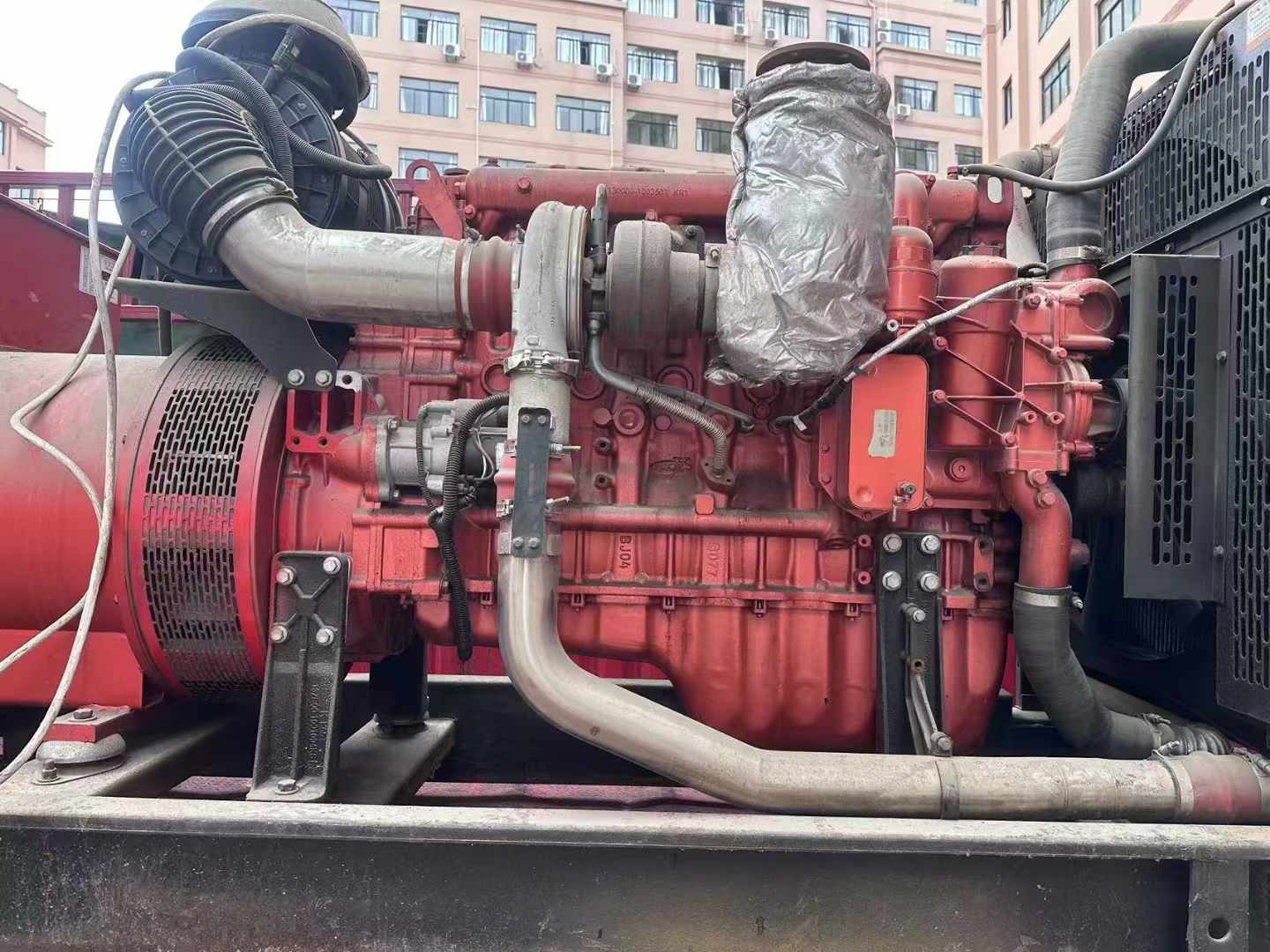 新昌如何选择适合 600kW 柴油发电机组的过载保护器？